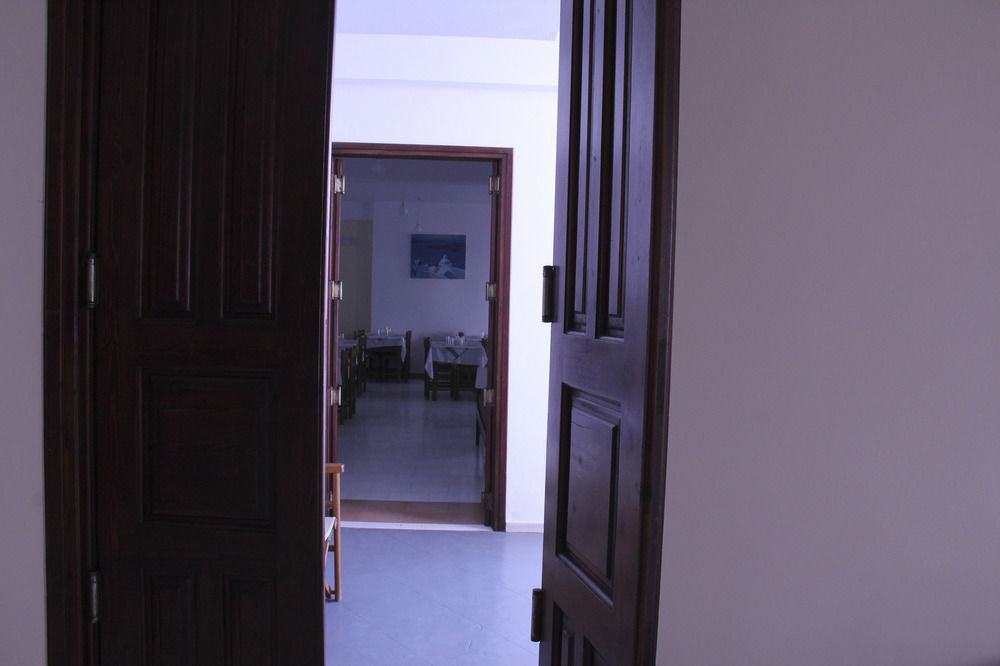 New Haroula Hotel Fira  Ngoại thất bức ảnh