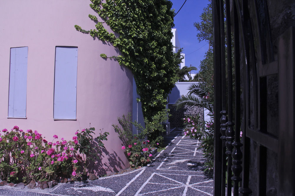 New Haroula Hotel Fira  Ngoại thất bức ảnh
