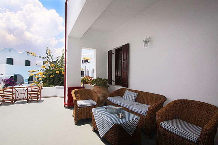 New Haroula Hotel Fira  Ngoại thất bức ảnh